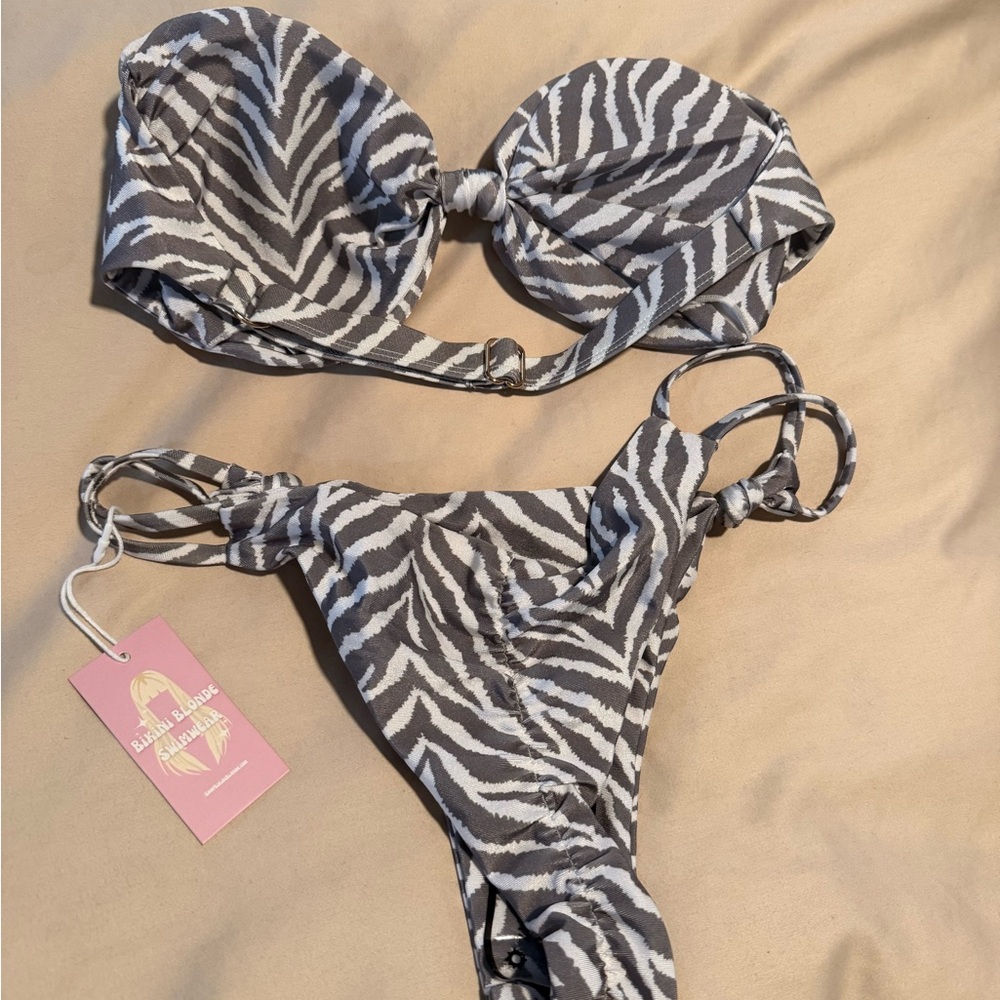 Zebra Print Bikini Set - Picture 2 of 3